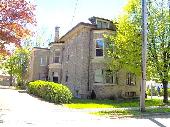 2craig-street-london-south-ontario-x12189557