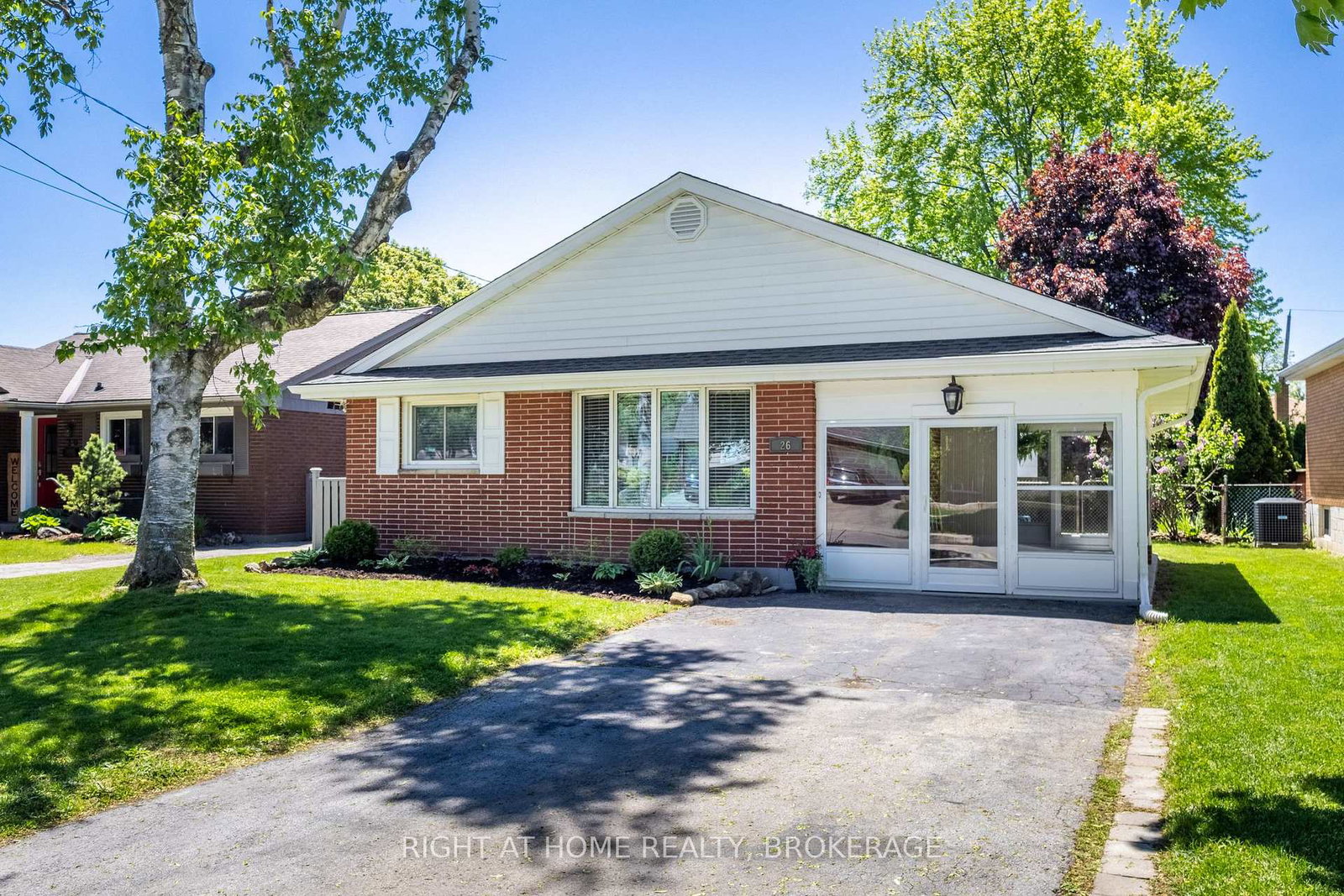 26-nova-drive-hamilton-ontario-x12189565