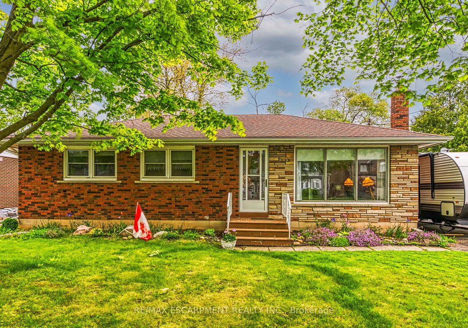 233-helena-avenue-hamilton-ontario-x12189586