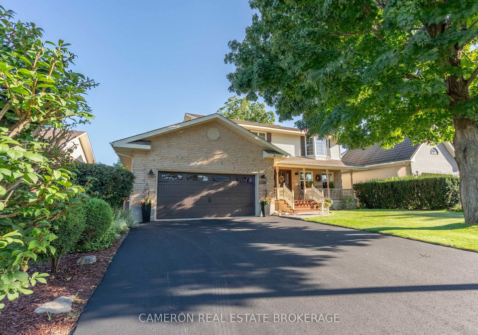 1316-patricia-place-cornwall-ontario-x12189656