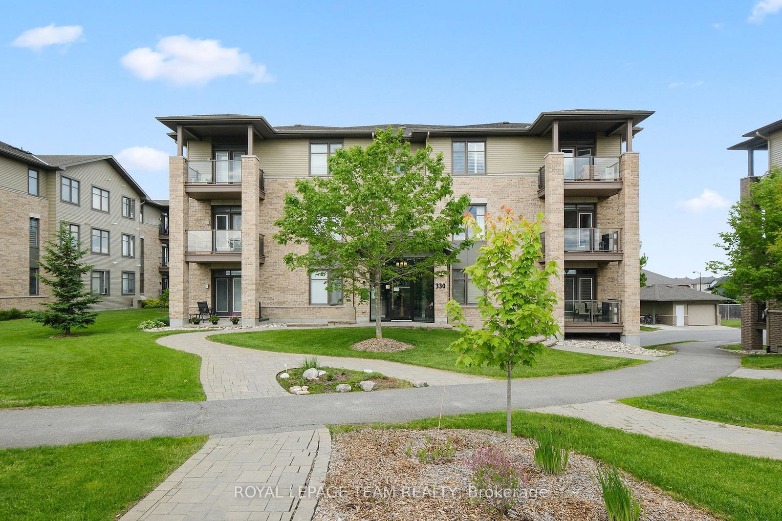 330-jatoba-private-kanata-ontario-x12189690