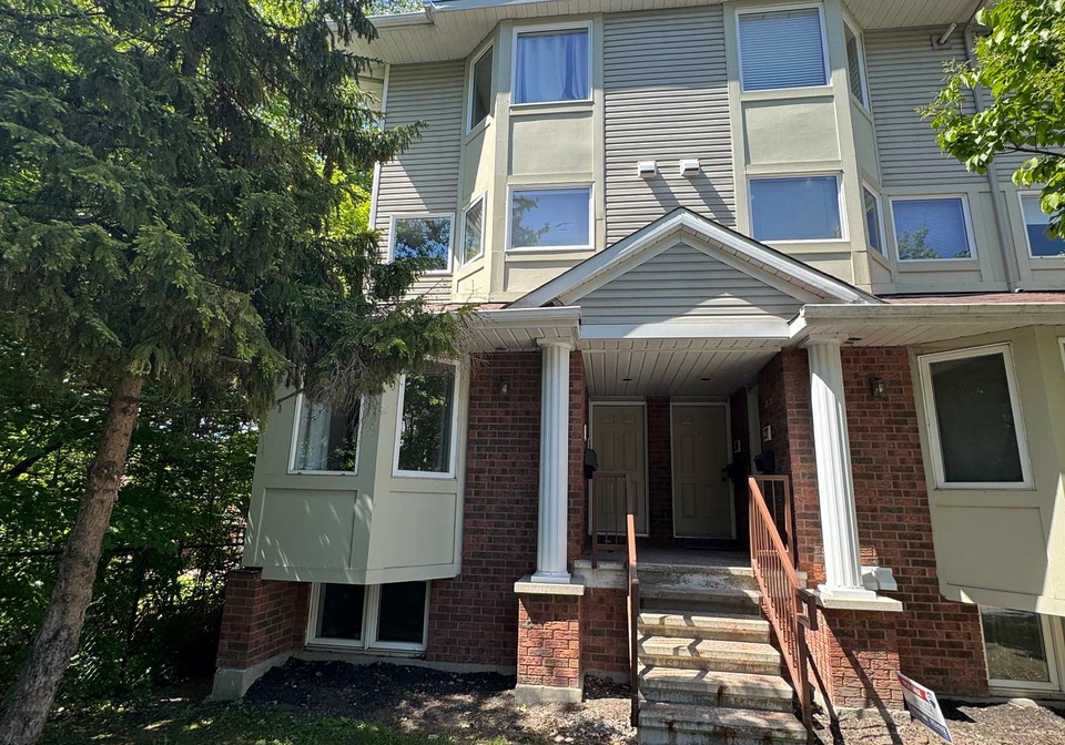 1400-wildberry-court-ottawa-ontario-x12190033