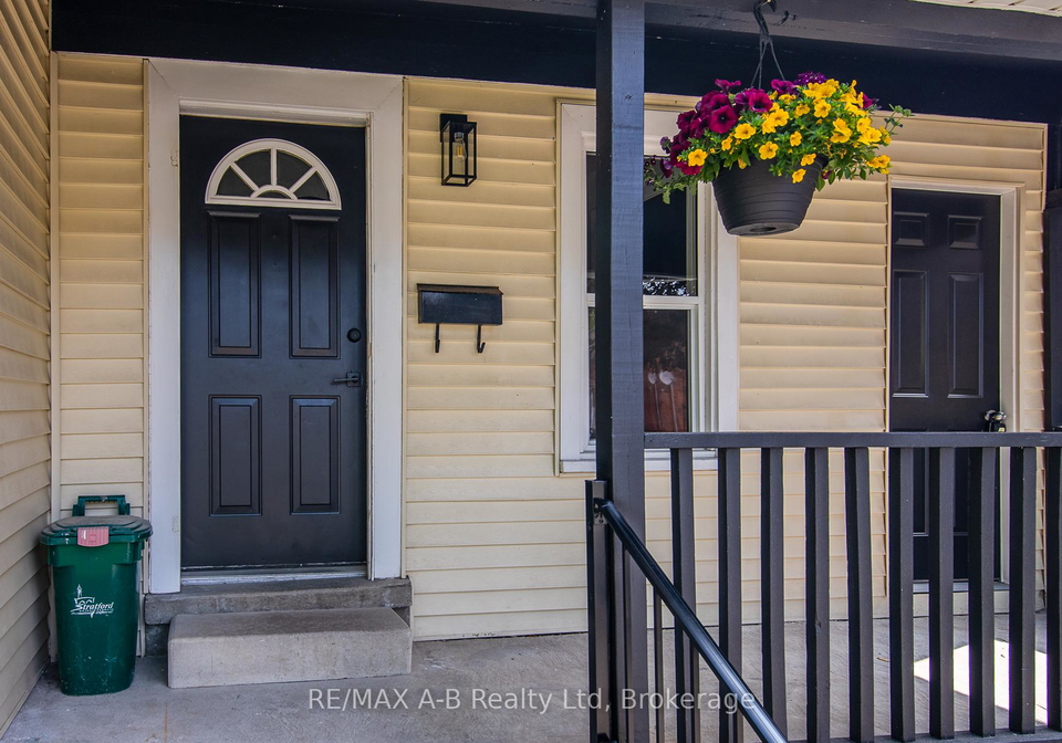 124-king-street-stratford-ontario-x12190042