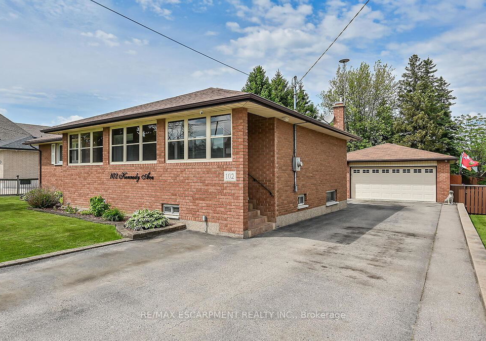 102-kennedy-avenue-hamilton-ontario-x12190178