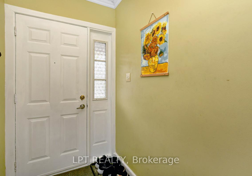 261-holmwood-avenue-ottawa-ontario-x12190322