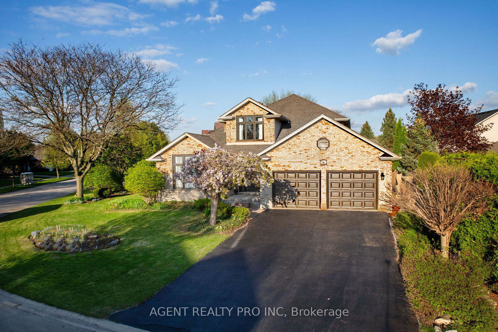 55-moraine-crescent-london-north-ontario-x12190535