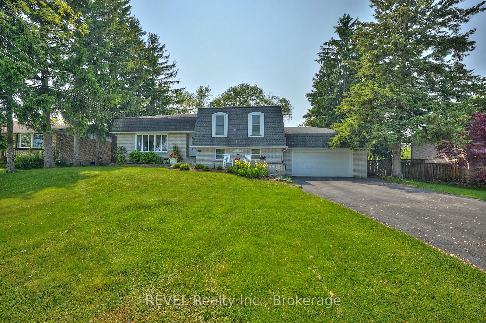 877-daytona-drive-n-fort-erie-ontario-x12190550