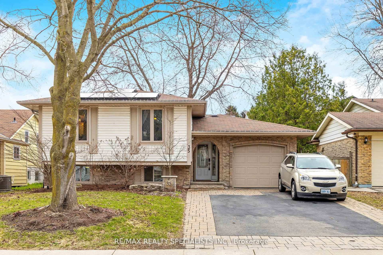 35-forestgate-drive-hamilton-ontario-x12190886