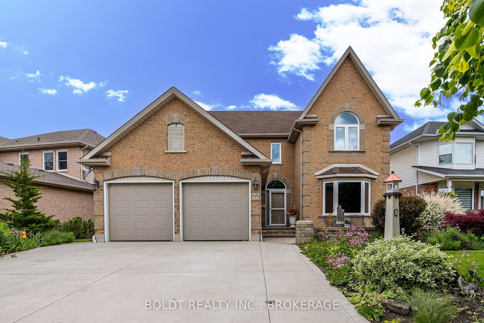22-westland-street-st-catharines-ontario-x12191142