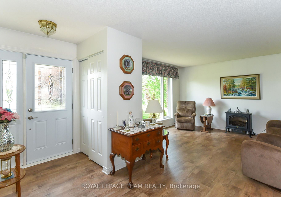 2348-donald-b-munro-drive-ottawa-ontario-x12191164