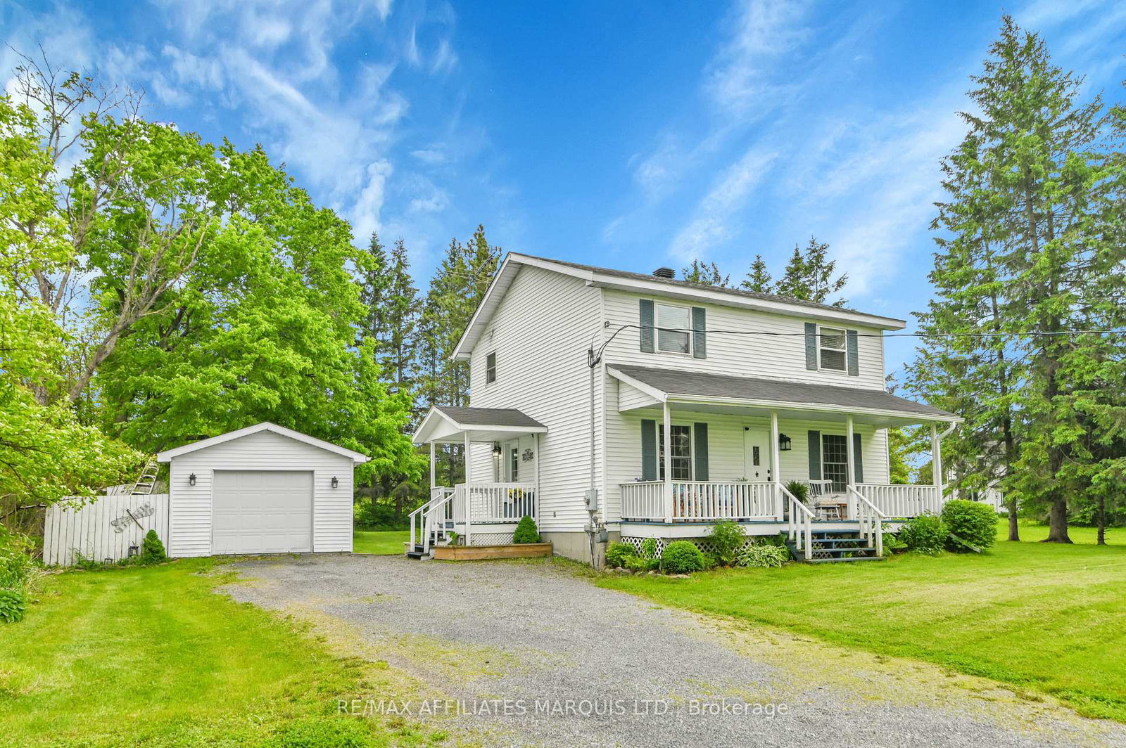 17204-county-road-18-south-stormont-ontario-x12191197