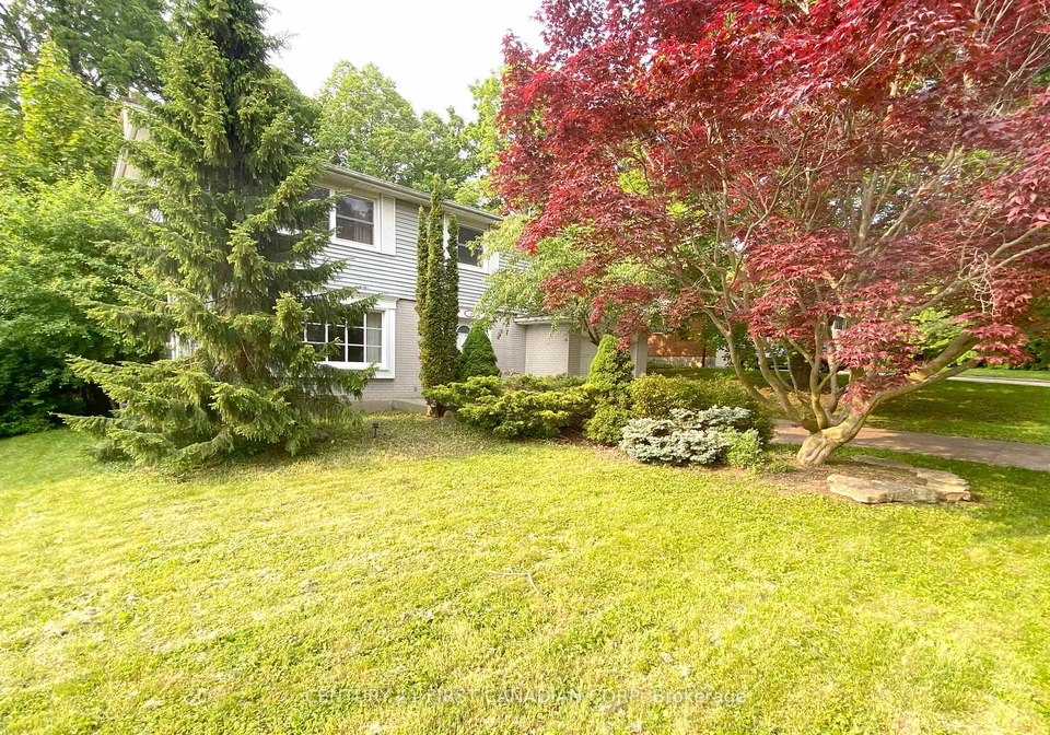18-brentwood-crescent-london-north-ontario-x12191200