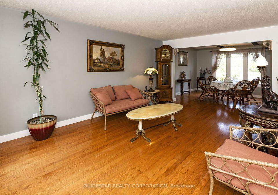 1639-toulouse-crescent-ottawa-ontario-x12191207