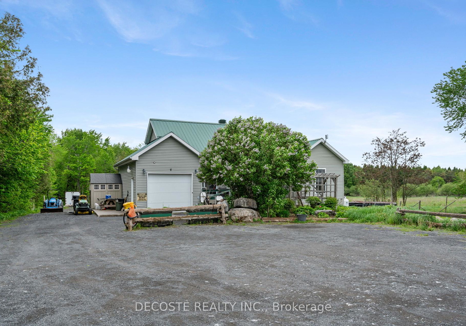 3804-4th-line-road-south-glengarry-ontario-x12191243