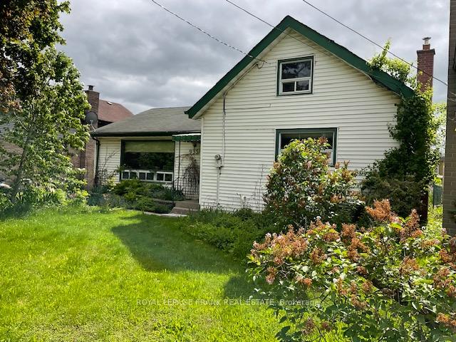935-ford-street-peterborough-central-ontario-x12191263