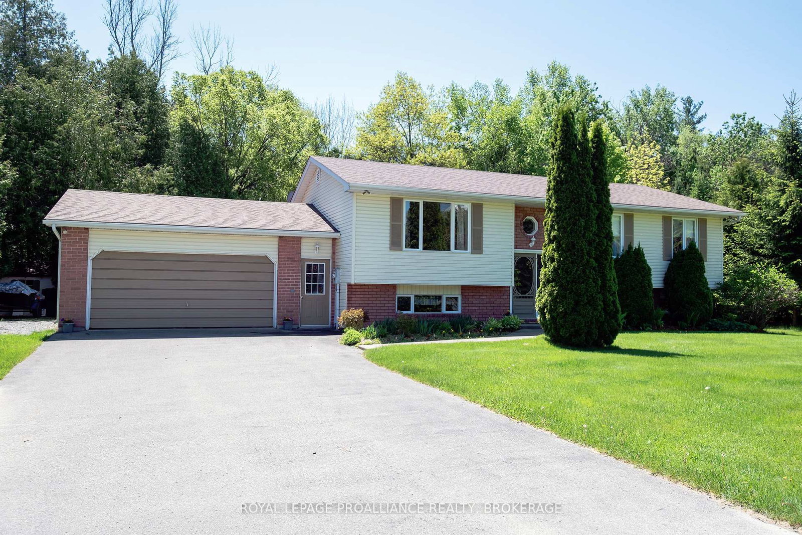 337-barcovan-beach-road-quinte-west-ontario-x12191281