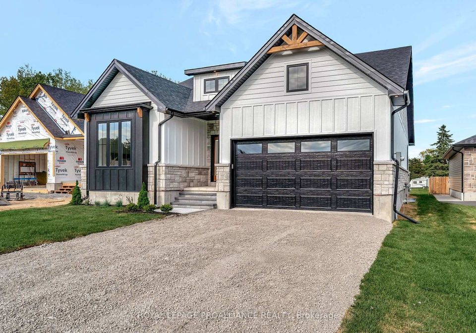 4-deerview-drive-quinte-west-ontario-x12191308