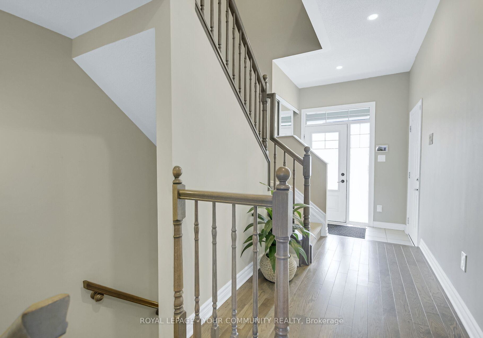 910-kilbirnie-drive-ottawa-ontario-x12191323