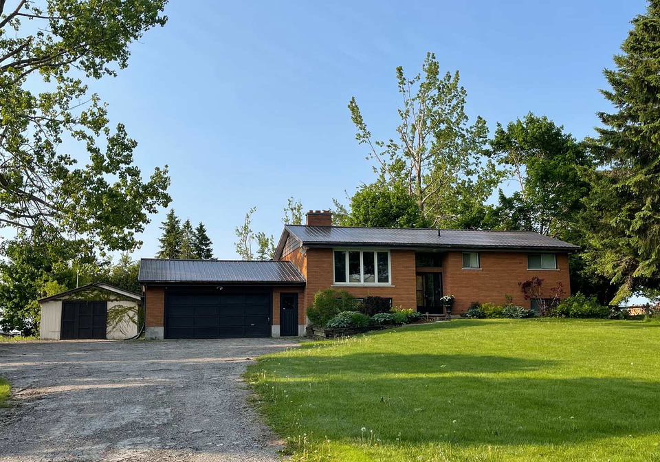 68-black-school-road-kawartha-lakes-ontario-x12191473