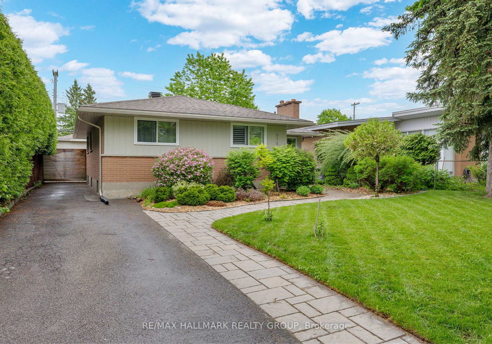 975-shamir-avenue-ottawa-ontario-x12191534