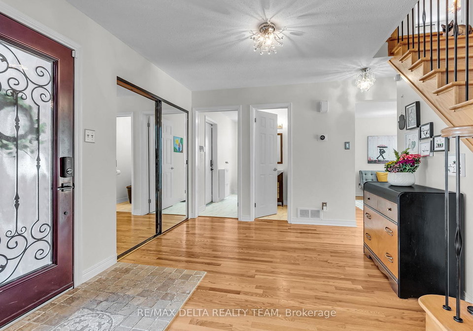 620-glenside-terrace-ottawa-ontario-x12191951