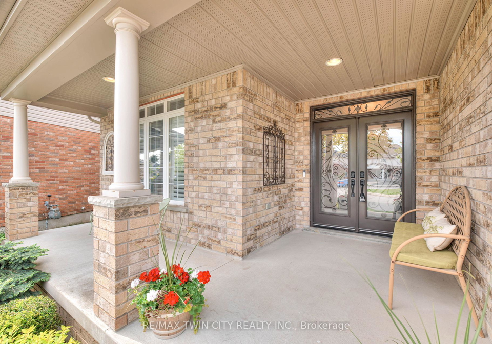 929-manorbrook-court-kitchener-ontario-x12192060