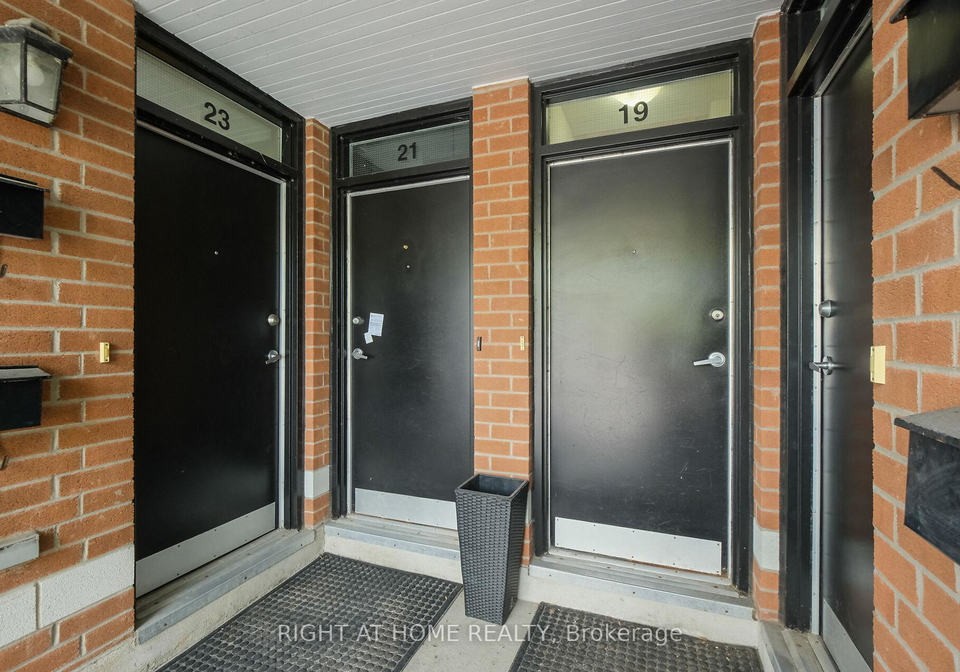 19-tuscan-private-ottawa-ontario-x12192070