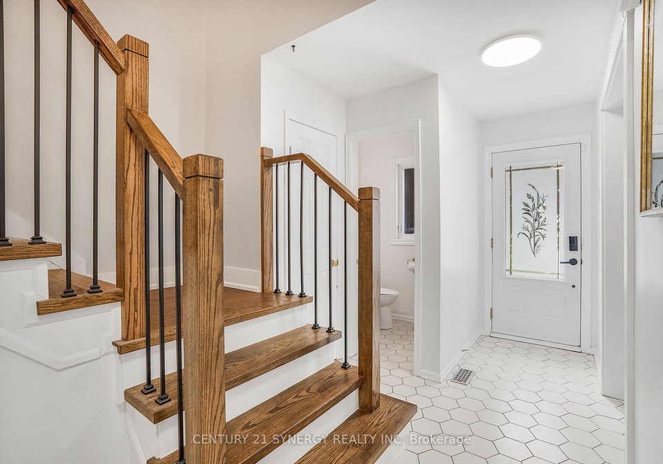 1395-laurin-crescent-ottawa-ontario-x12192074