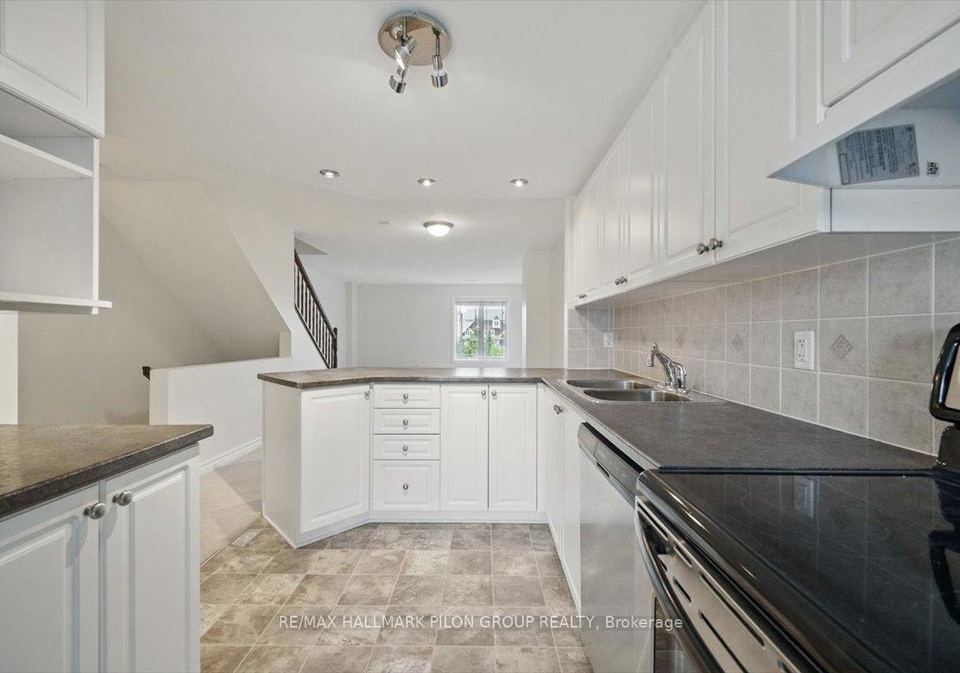 635-lakeridge-drive-ottawa-ontario-x12192148