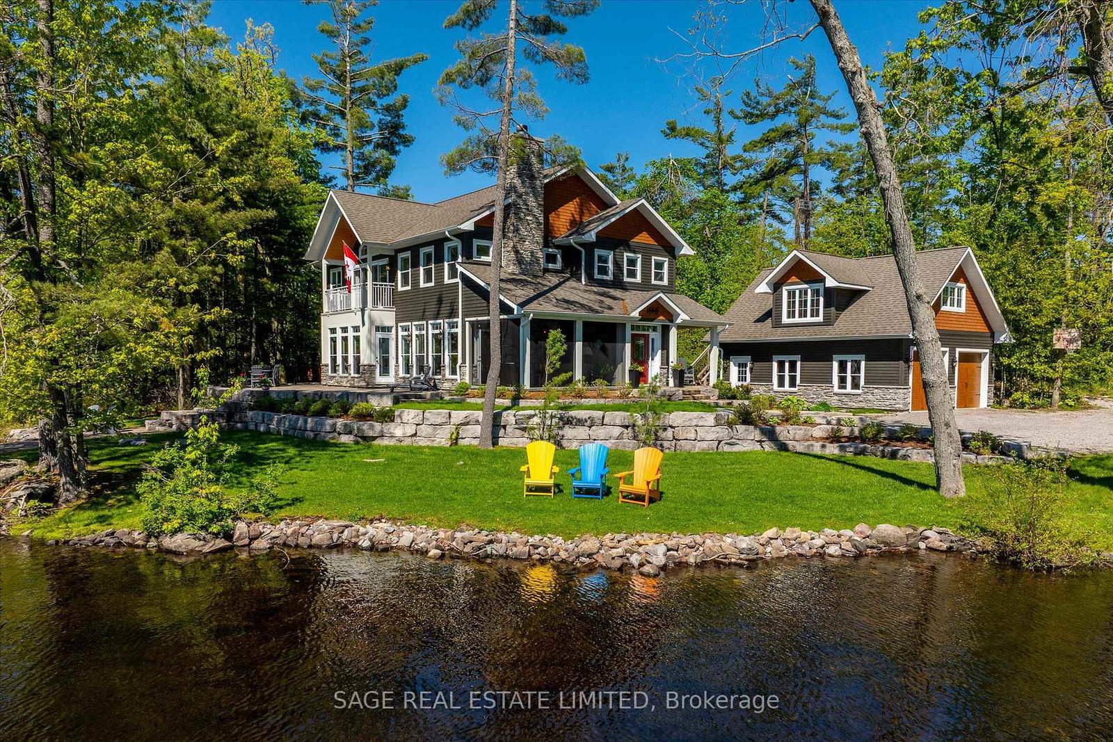 51-fire-route-96d-trent-lakes-ontario-x12192395