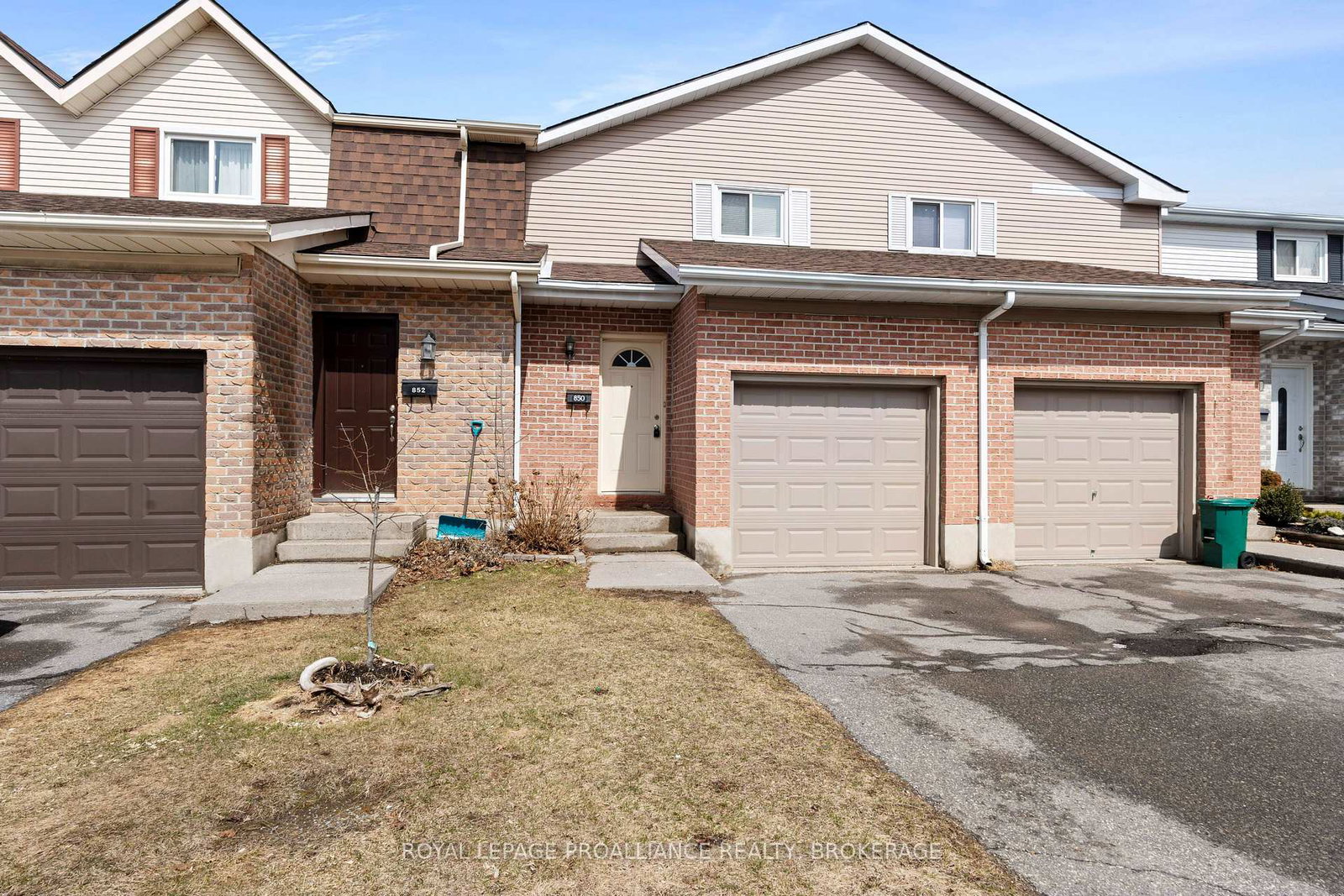 850-datzell-lane-kingston-ontario-x12192456