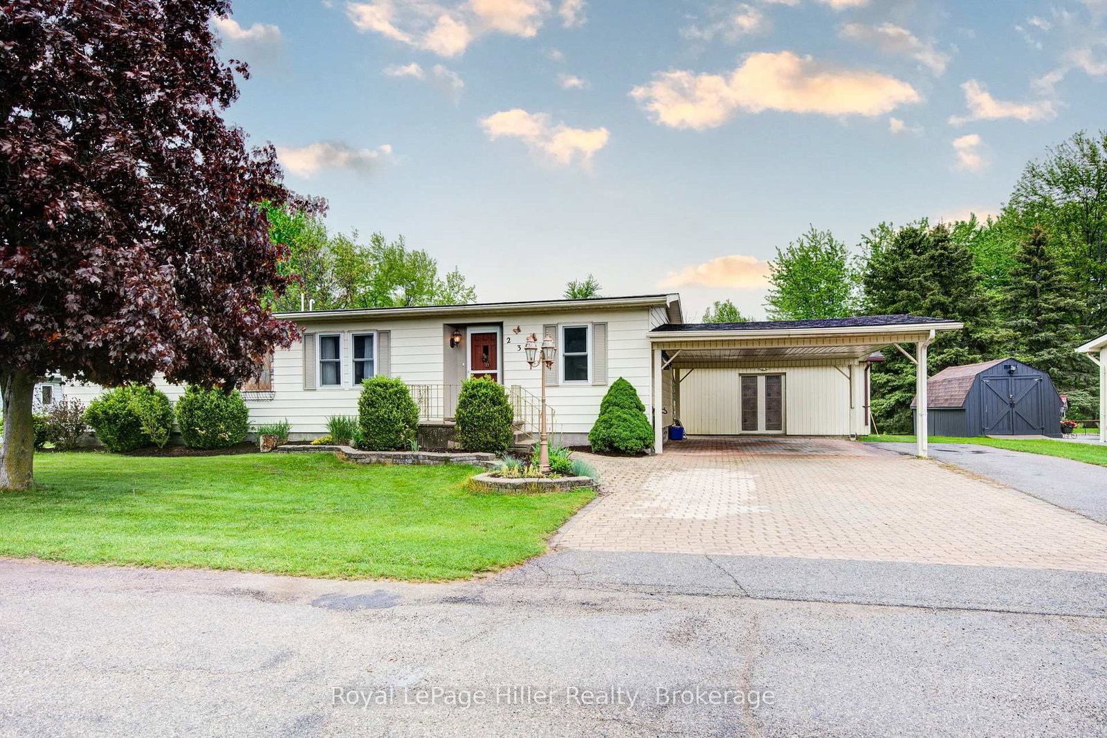 235-hickory-lane-perth-east-ontario-x12192483