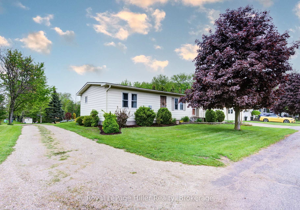 235-hickory-lane-perth-east-ontario-x12192483