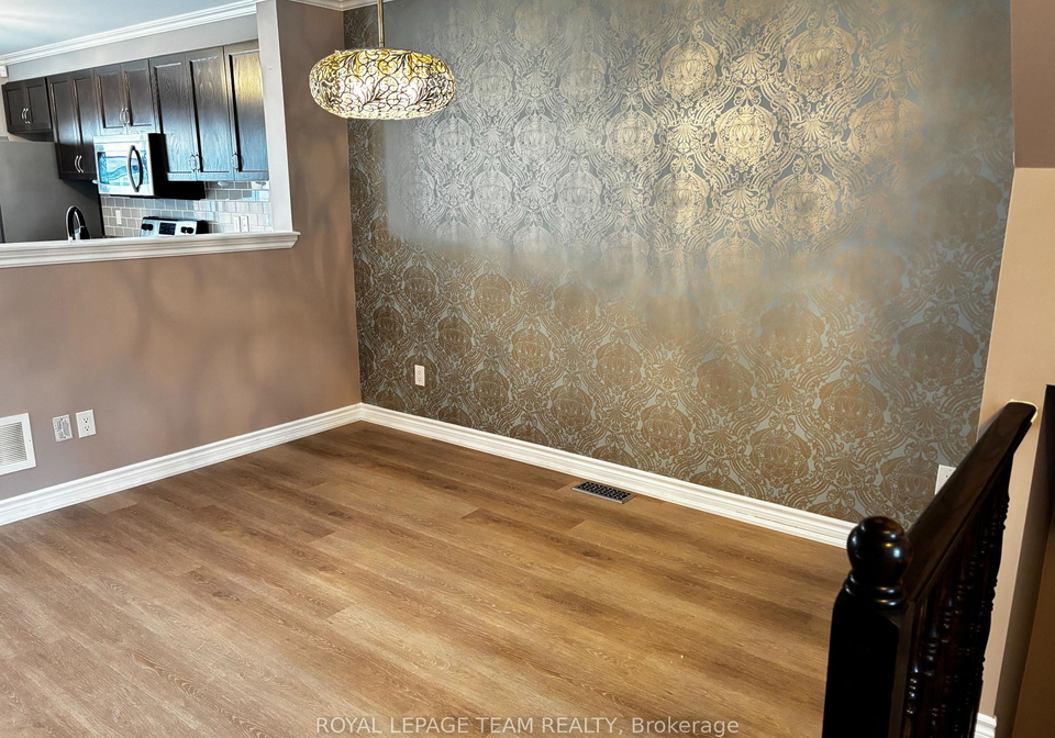 420-meadowhawk-crescent-ottawa-ontario-x12192561