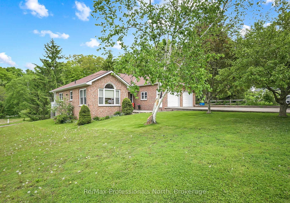 490-brown-street-gravenhurst-ontario-x12192765