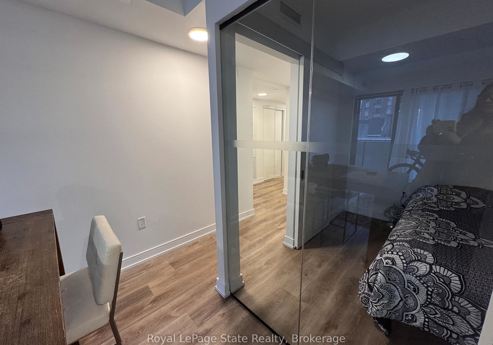 1-jarvis-street-hamilton-ontario-x12192837