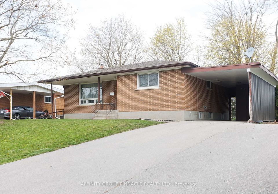 2-maple-crescent-kawartha-lakes-ontario-x12192907