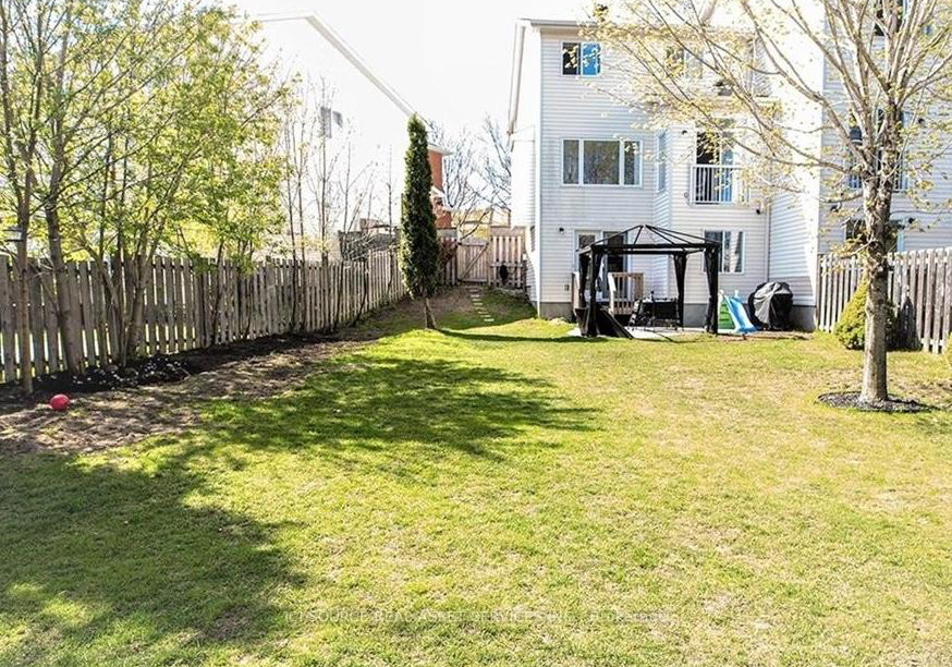 33-tobermory-crescent-kanata-ontario-x12192933