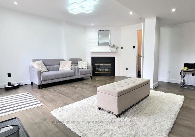 33-tobermory-crescent-kanata-ontario-x12192933