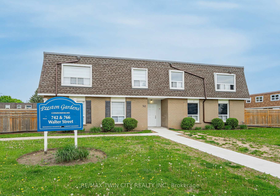 742-walter-street-cambridge-ontario-x12193017