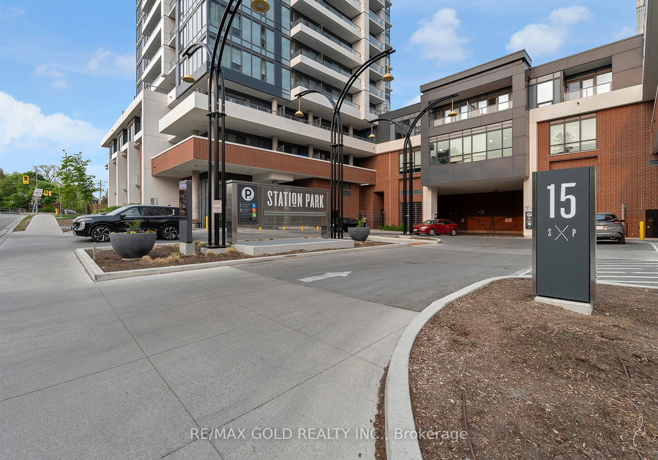 15-wellington-street-s-kitchener-ontario-x12193057