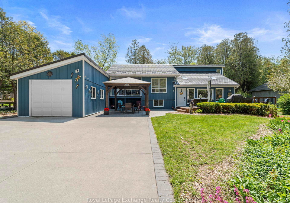 12-cathcart-street-huron-kinloss-ontario-x12193195