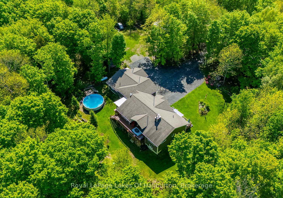 1117-burkes-road-dysart-et-al-ontario-x12193455