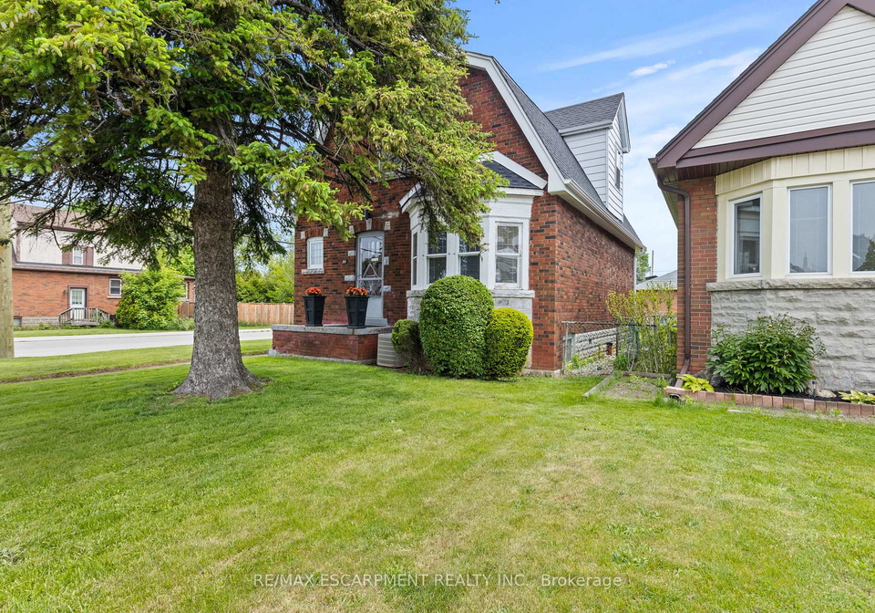 29-barons-avenue-s-hamilton-ontario-x12193472