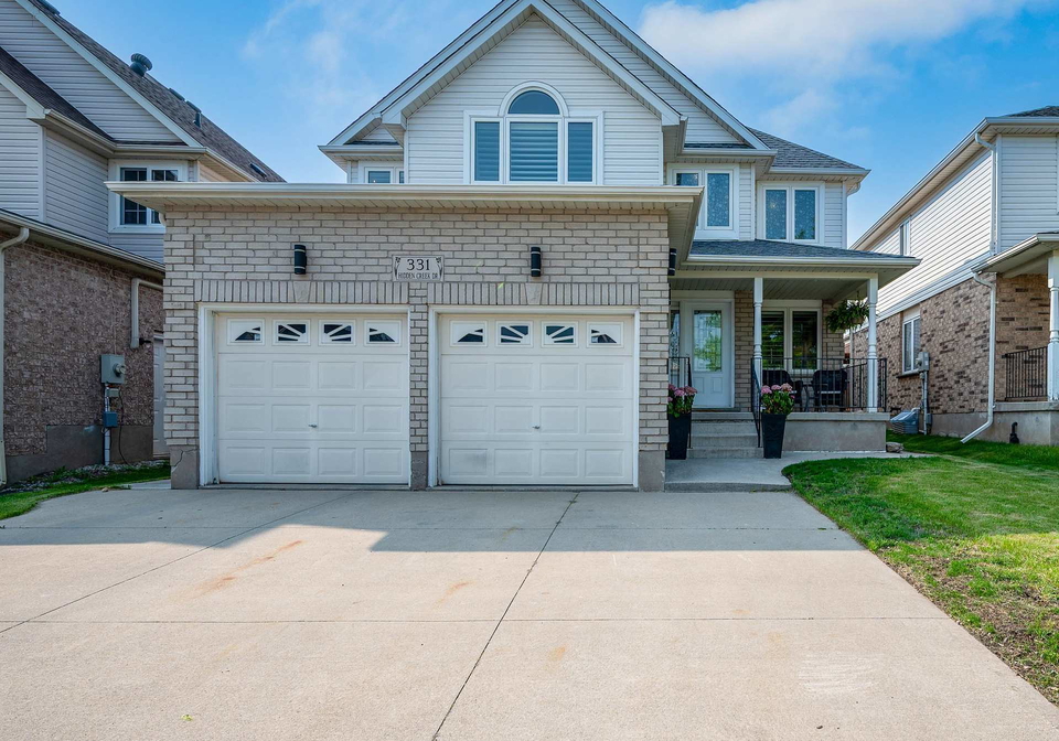331-hidden-creek-drive-kitchener-ontario-x12193557