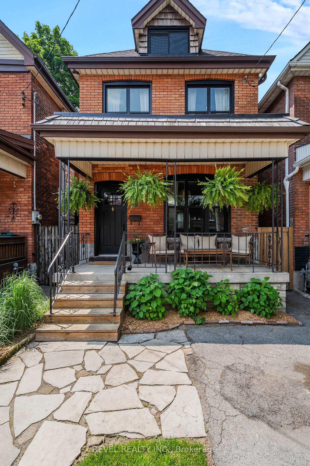 33-holton-avenue-n-hamilton-ontario-x12193804