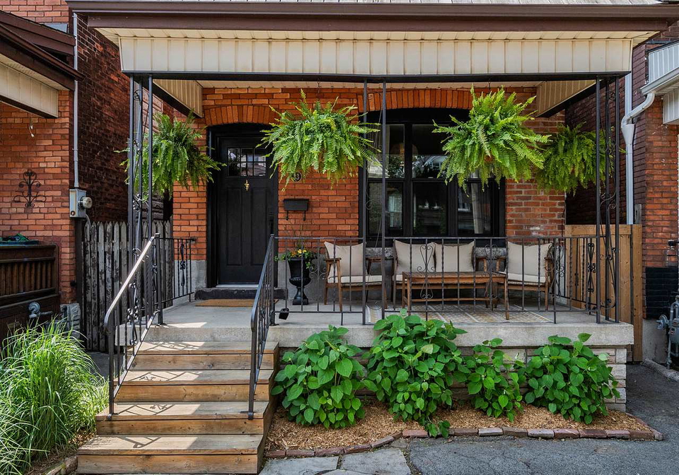 33-holton-avenue-n-hamilton-ontario-x12193804
