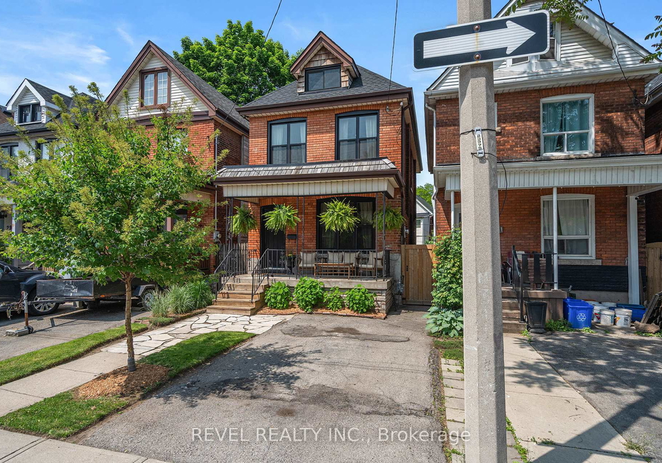 33-holton-avenue-n-hamilton-ontario-x12193804