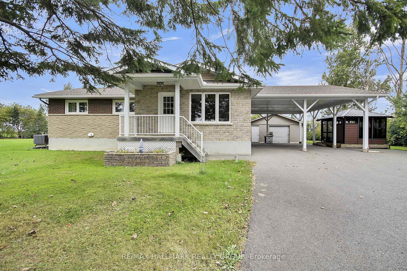 8441-mitch-owens-drive-carlsbad-springs-ontario-x12193888