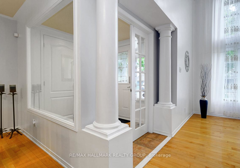 6-stonepointe-avenue-ottawa-ontario-x12193954